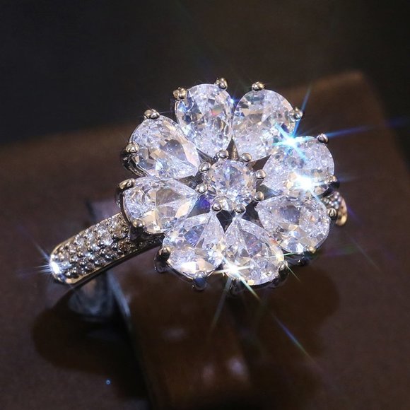 🍂   925 Silver Plated Beautiful White Flower CZ Wedding Ring, FB16FA1132 - Picture 9 of 10